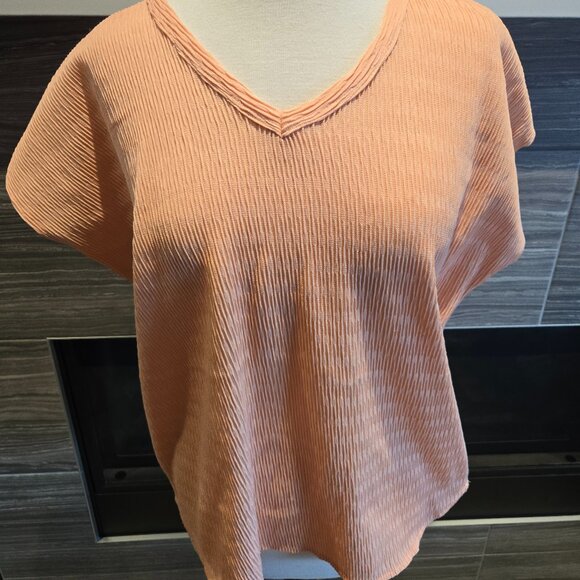 SMW Style My Way XL Peach Ribbed Pleated Knit V-Neck Dolman Cap Sleeve Top - Picture 1 of 2